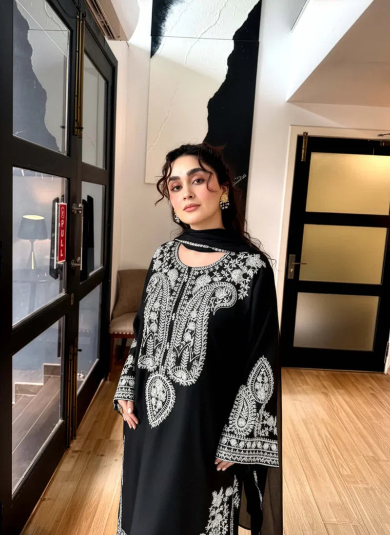 Alyana 3 Piece Embroidery
