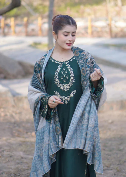 Mannat embroidered 3-piece festive suit by Tehzeeb Libas (view 2)