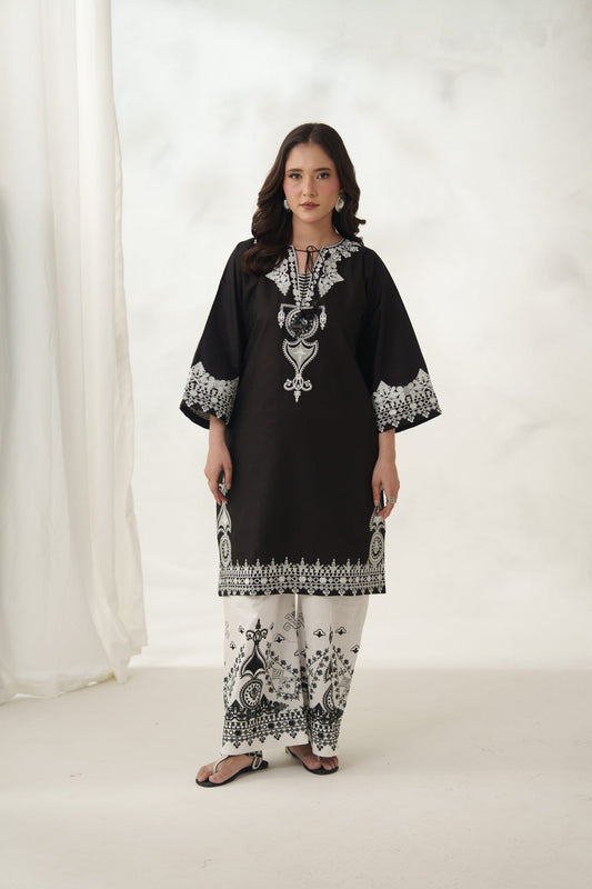 izzat-embroidery 2 Piece
