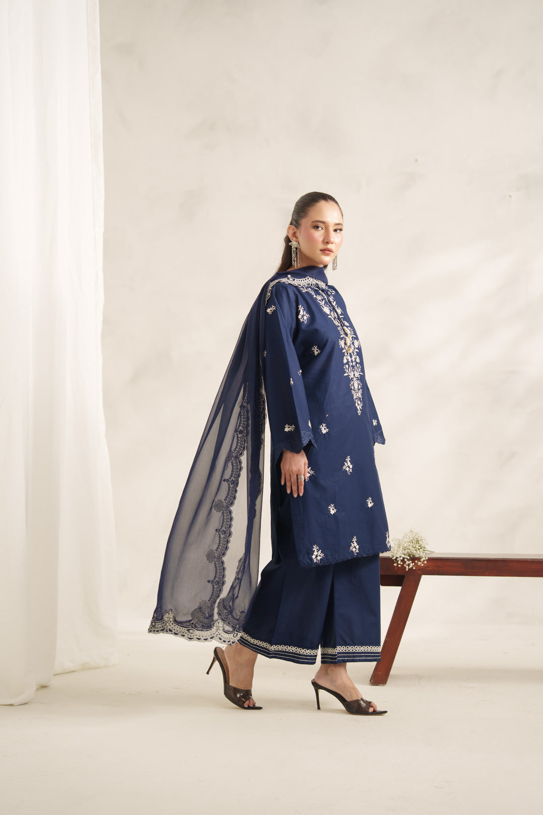 Janan Embroidered 3PC