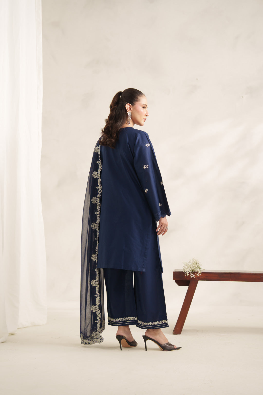 Janan Embroidered 3PC