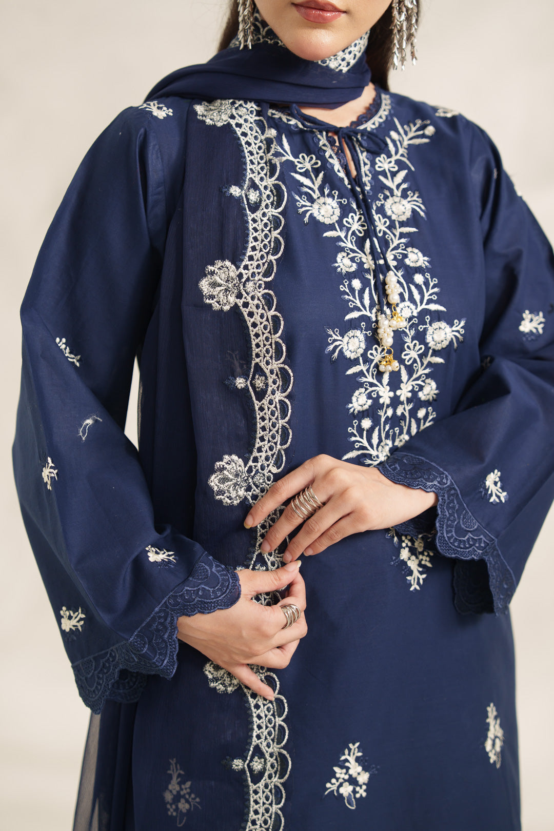 Janan Embroidered 3PC