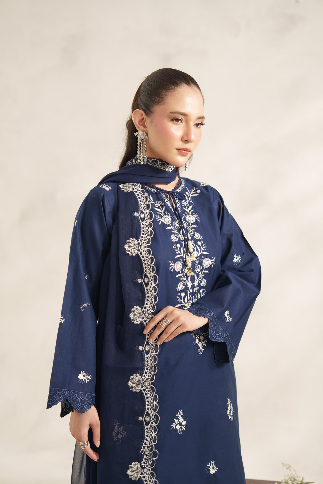 Janan Embroidered 3PC