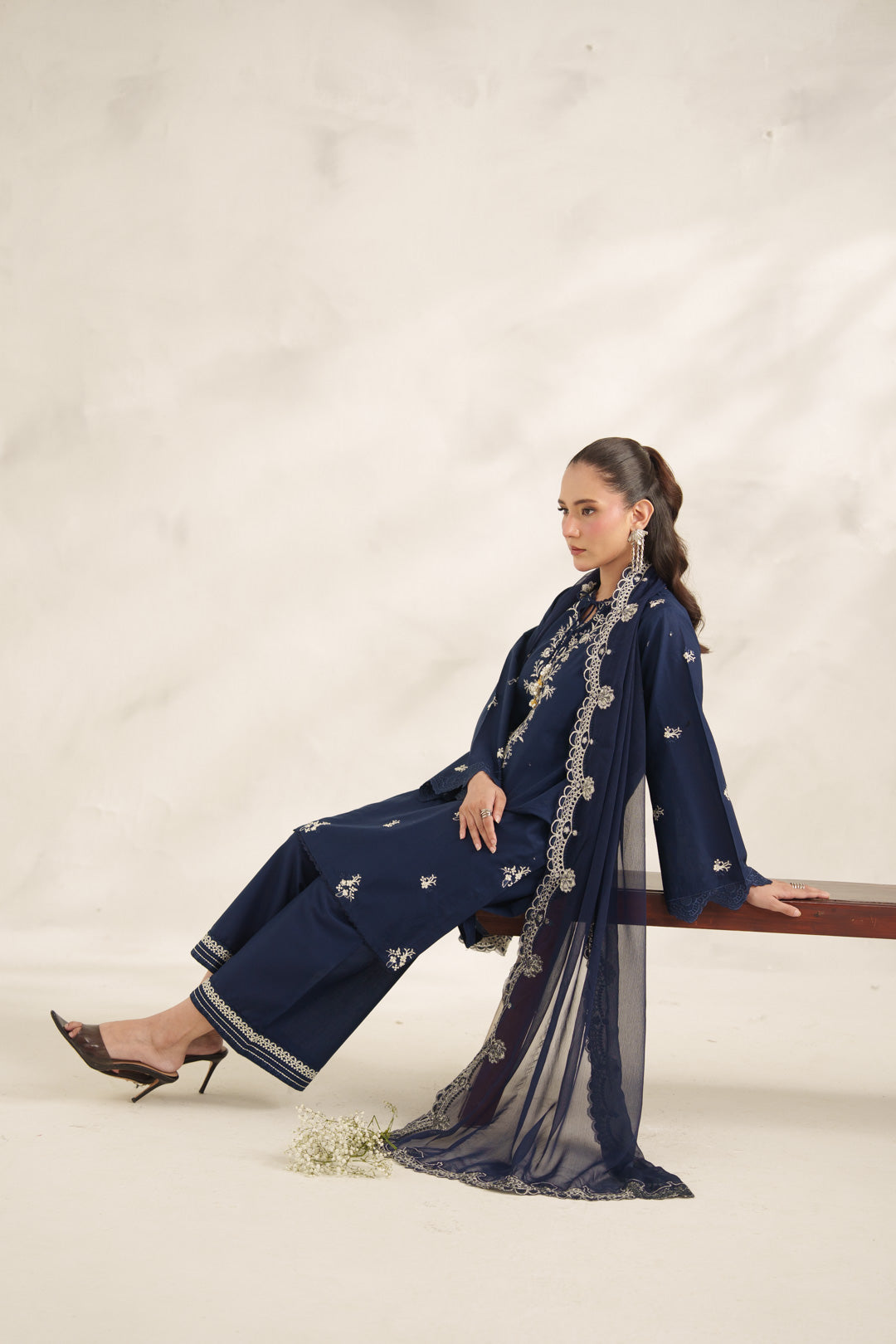 Janan Embroidered 3PC