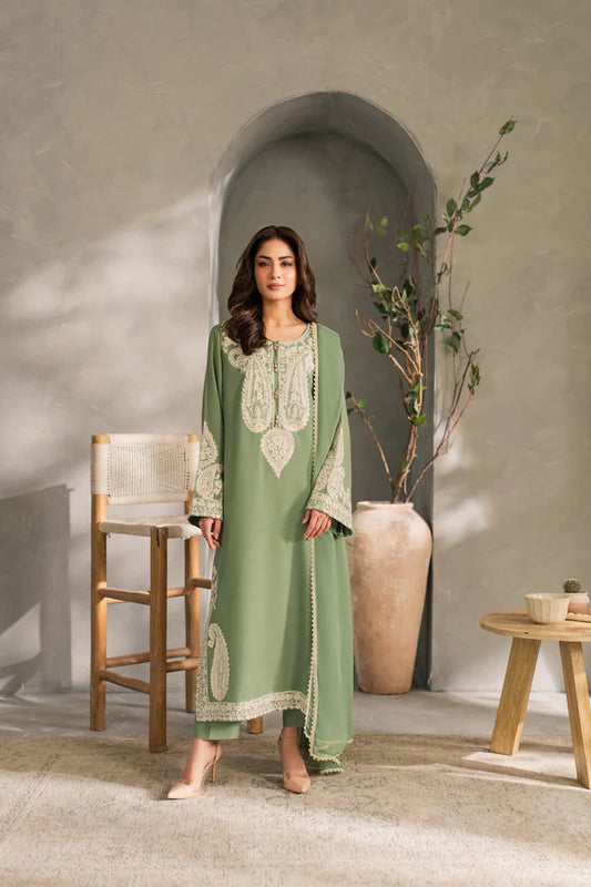 Pistachio 3 Piece embroidery